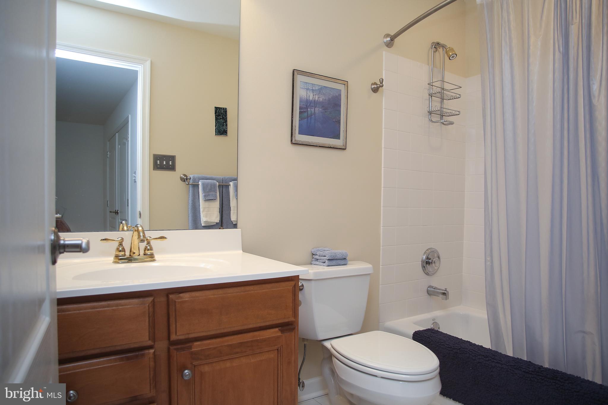 5686 Ridgeview Drive Doylestown, PA 18902 - Photo 26 of 53 Bedroom 2 Full Bath