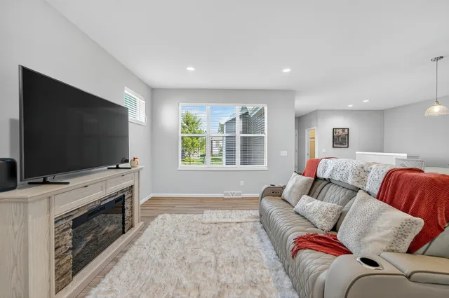 $419,900 | 2186 Rosenberg Sun Prairie, Sun Prairie, WI 53590