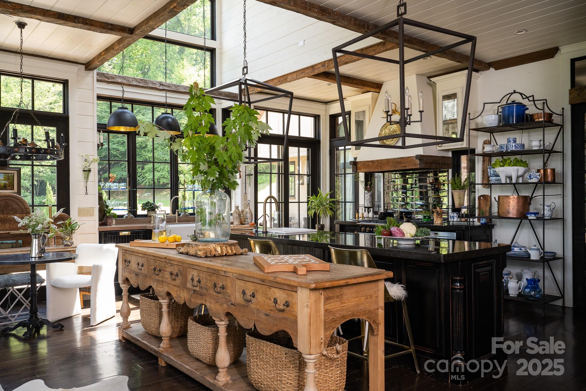 384 Doan Town Road Burnsville, NC 28714 - Photo 25 of 44 a dining room with large window
