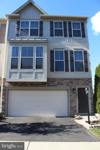 $3,399 | 22167 Napier Terrace, Broadlands, VA 20148