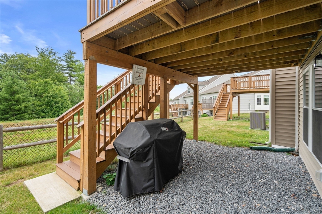 56 Shannon Way, Unit 56 Upton, MA 01568 - Photo 35 of 36