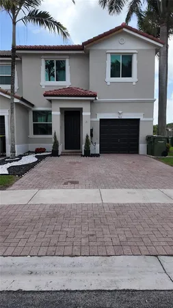 $2,800 | 963 Northeast 42nd Avenue, Unit 963, Homestead, FL 33033
