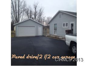 1723 West Overlook Road Marion, IN 46952 - Photo 2 of 14 Gallery Image 2