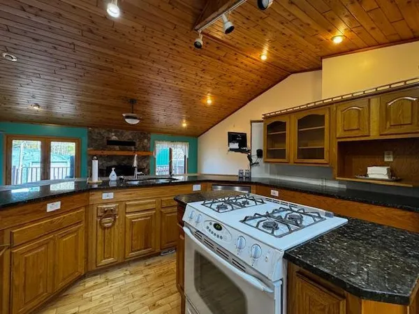 $671,000 | 38700 Osprey Trail, Laporte, MN 56461