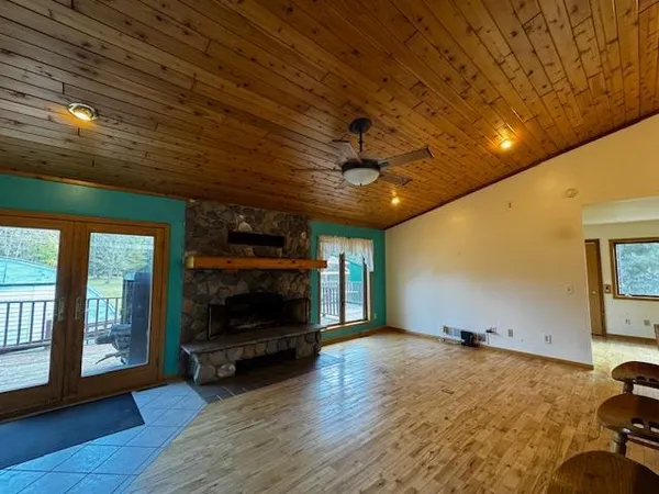 $671,000 | 38700 Osprey Trail, Laporte, MN 56461