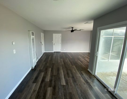 208 North Florence Street Ridgecrest, CA 93555 - Photo 11 of 33