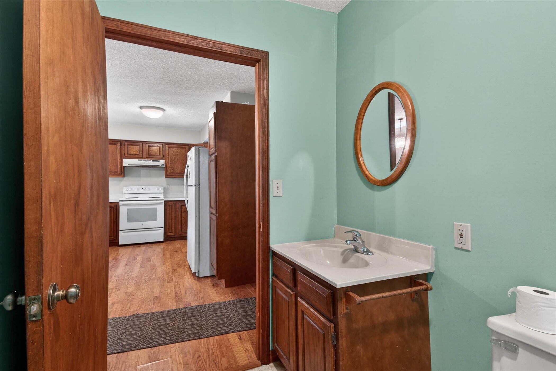 3076 Senator Road Sheridan, MI 48884 - Photo 10 of 47 17-3076-Senator-Rd-Sheridan-WindowStill