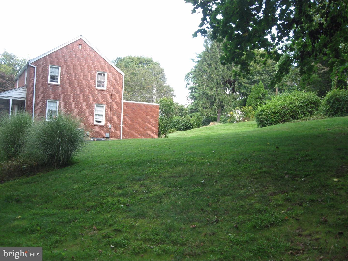 54 Letitia Lane Media, PA 19063 - Photo 3 of 19 Exterior Side