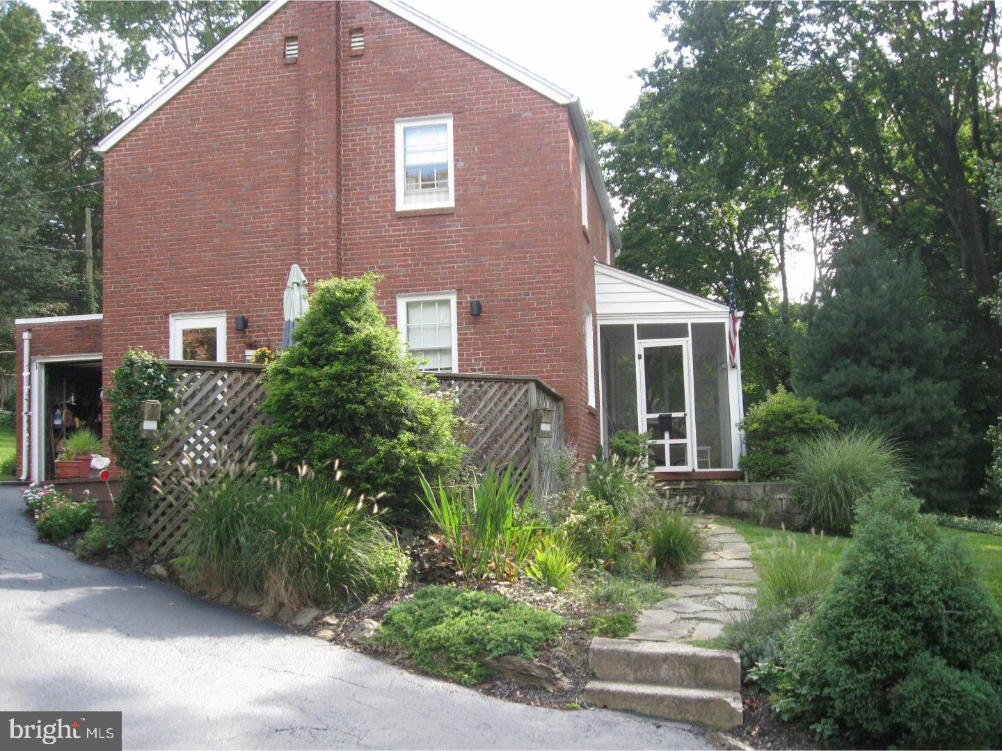 54 Letitia Lane Media, PA 19063 - Photo 7 of 19 Exterior Side