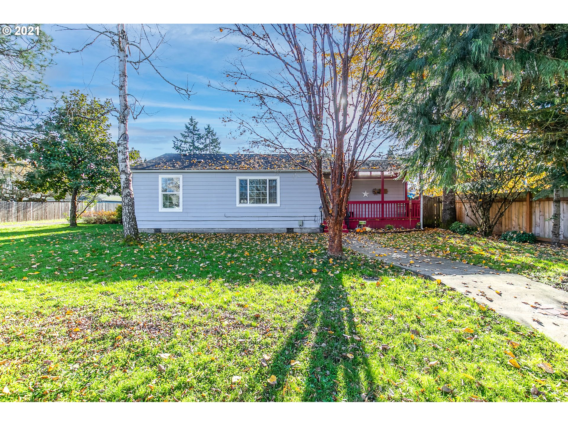 4523 Aster Street Springfield, OR 97478 - Photo 1 of 25 Gallery Image 1