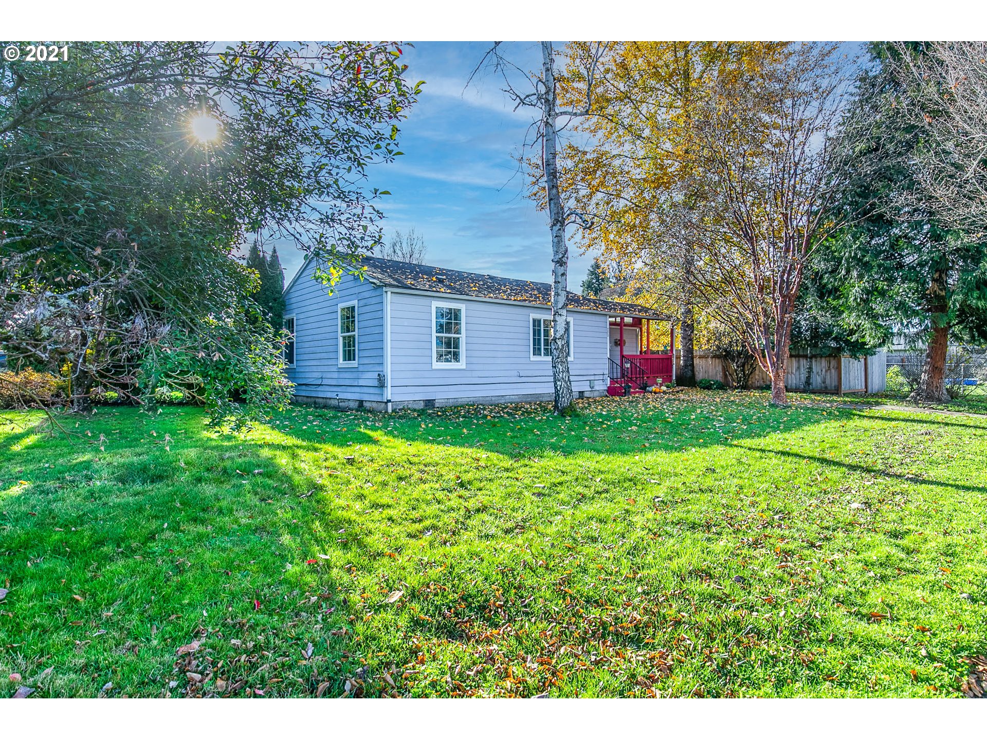 4523 Aster Street Springfield, OR 97478 - Photo 2 of 25 Gallery Image 2