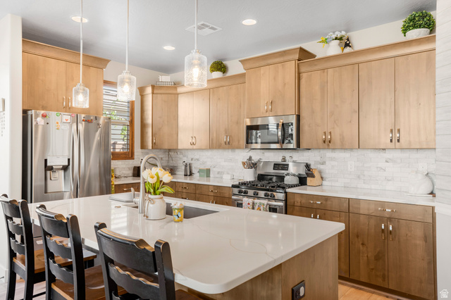 456 South Subway Hurricane, UT 84737 - Photo 23 of 46 Plenty of storage & countertop space