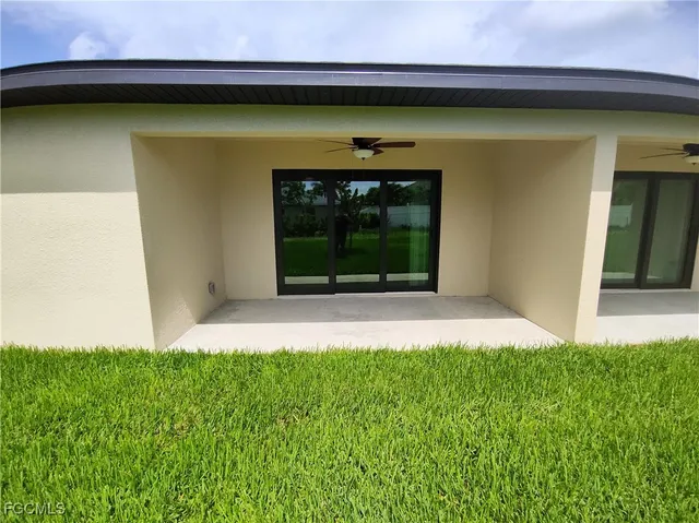 $1,750 | 2017 Chiquita Boulevard South, Cape Coral, FL 33991