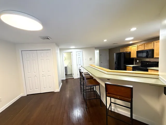 $309,000 | 21 Ledges Court, Unit 21, Lewiston, ME 04240