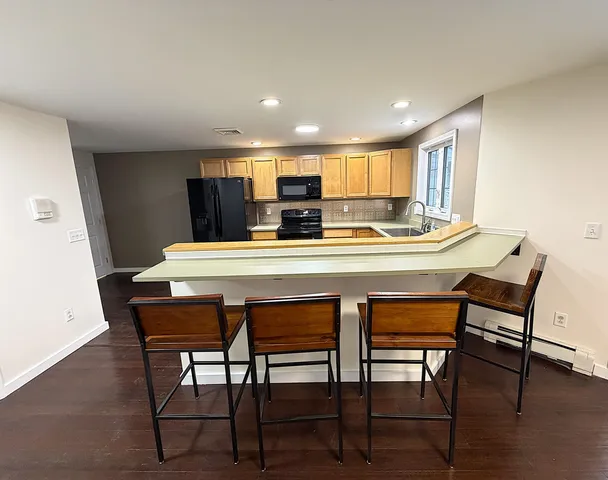 $309,000 | 21 Ledges Court, Unit 21, Lewiston, ME 04240