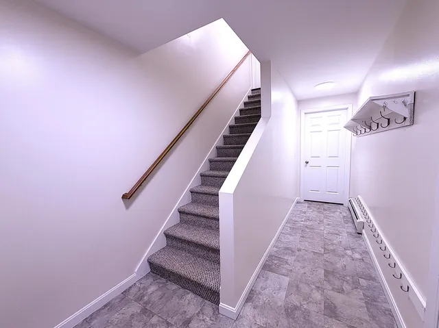 $309,000 | 21 Ledges Court, Unit 21, Lewiston, ME 04240