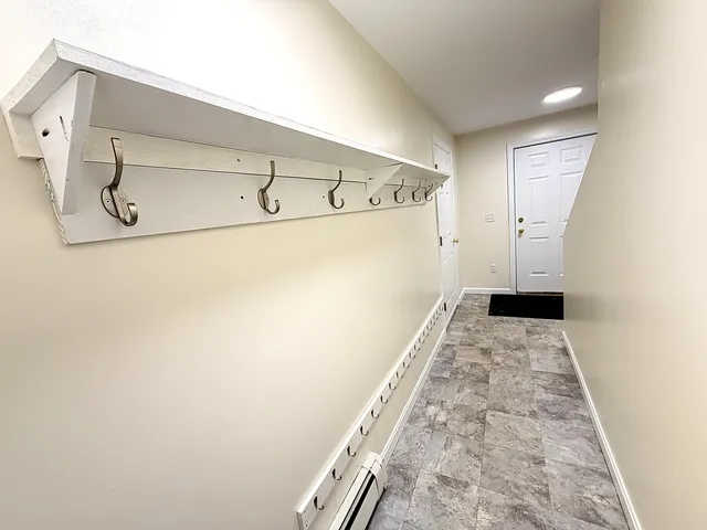 $309,000 | 21 Ledges Court, Unit 21, Lewiston, ME 04240