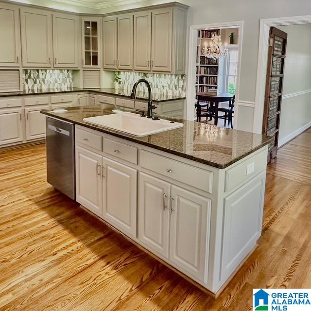 170 Windsor Lane Pelham, AL 35124 - Photo 11 of 64