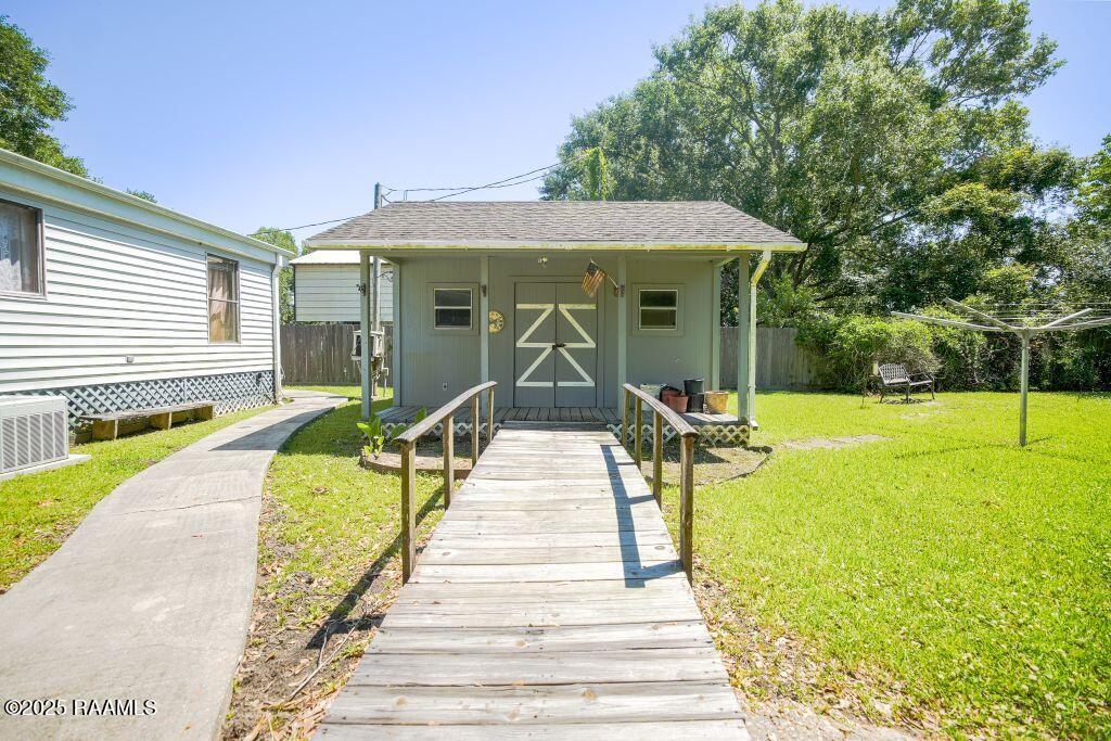 223 Henry Street Patterson, LA 70392 - Photo 17 of 20 DSC01427-HDR