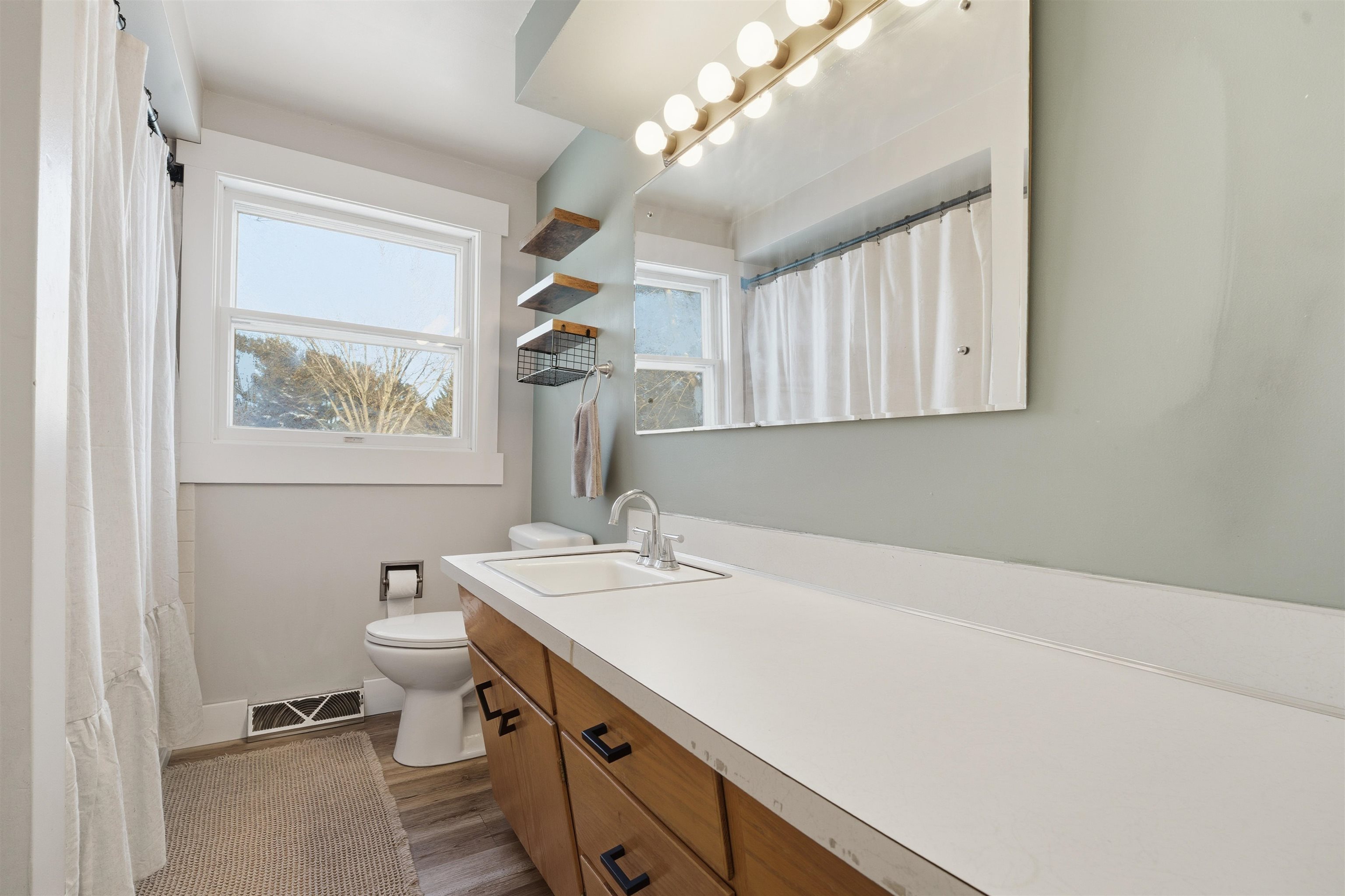 W7548 County Road South Hortonville, WI 54944 - Photo 13 of 33