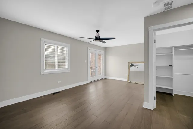 $398,000 | 8202 Gruener Court, Unit 8202, Palos Hills, IL 60465