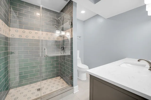 $398,000 | 8202 Gruener Court, Unit 8202, Palos Hills, IL 60465