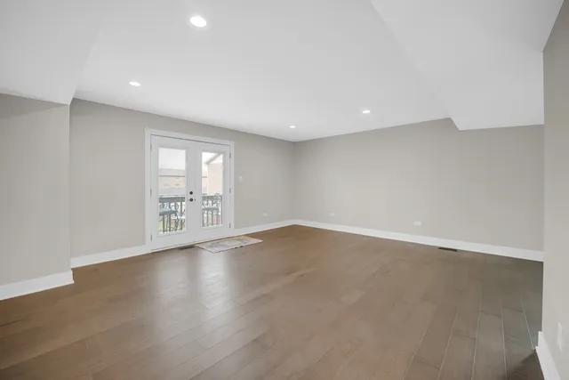 $398,000 | 8202 Gruener Court, Unit 8202, Palos Hills, IL 60465