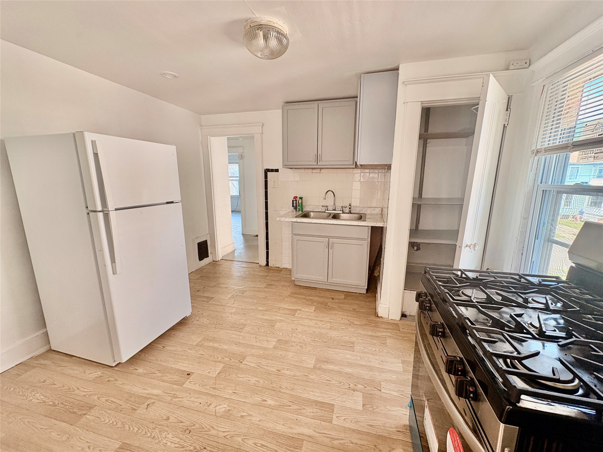 19 Field Street, Unit 2 Binghamton, NY 13905 - Photo 4 of 12
