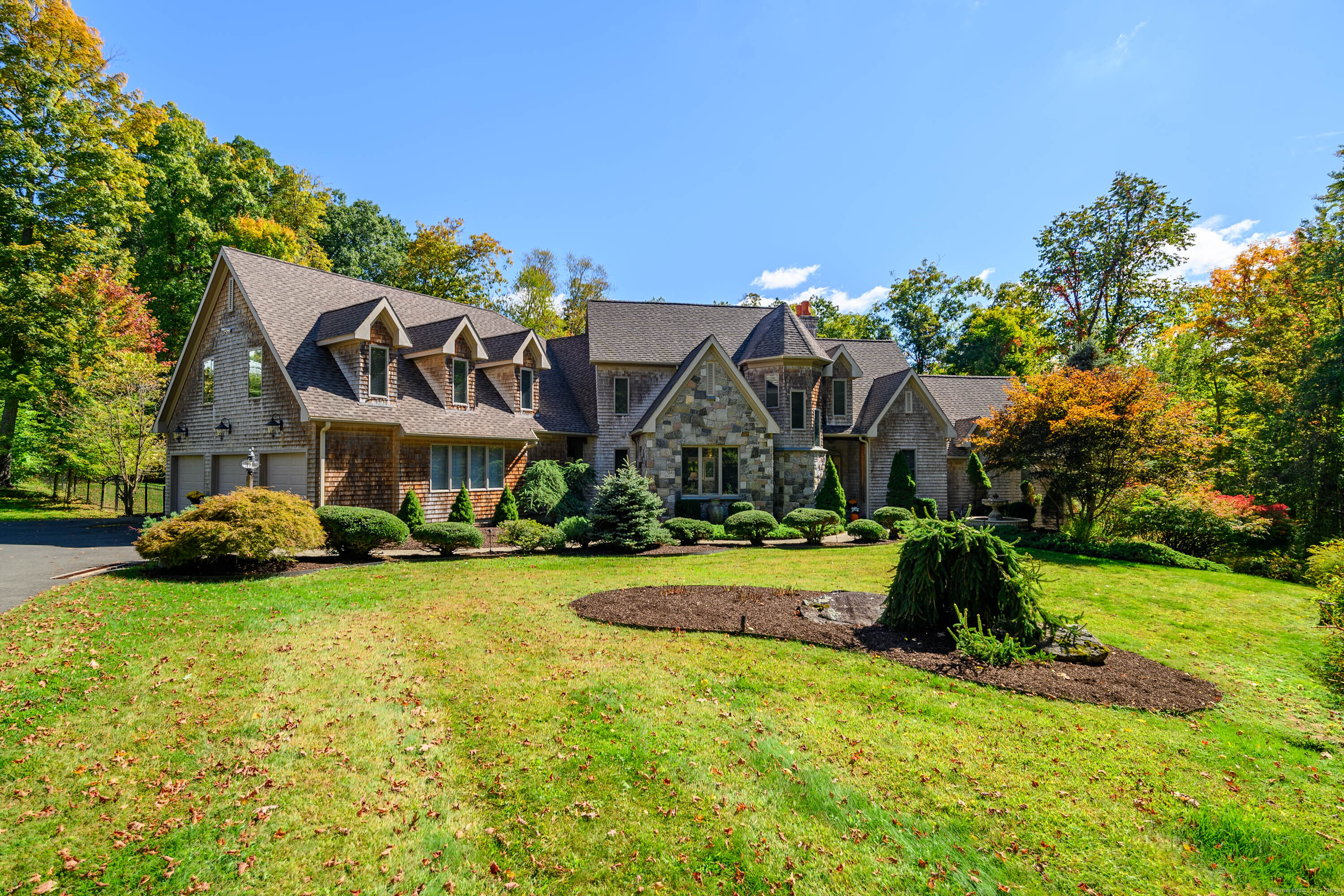 4 Butternut Ridge Newtown, CT 06470 - Photo 1 of 1
