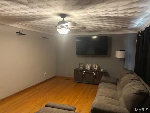 $199,900 | 1090 18th Street, Carlyle, IL 62231