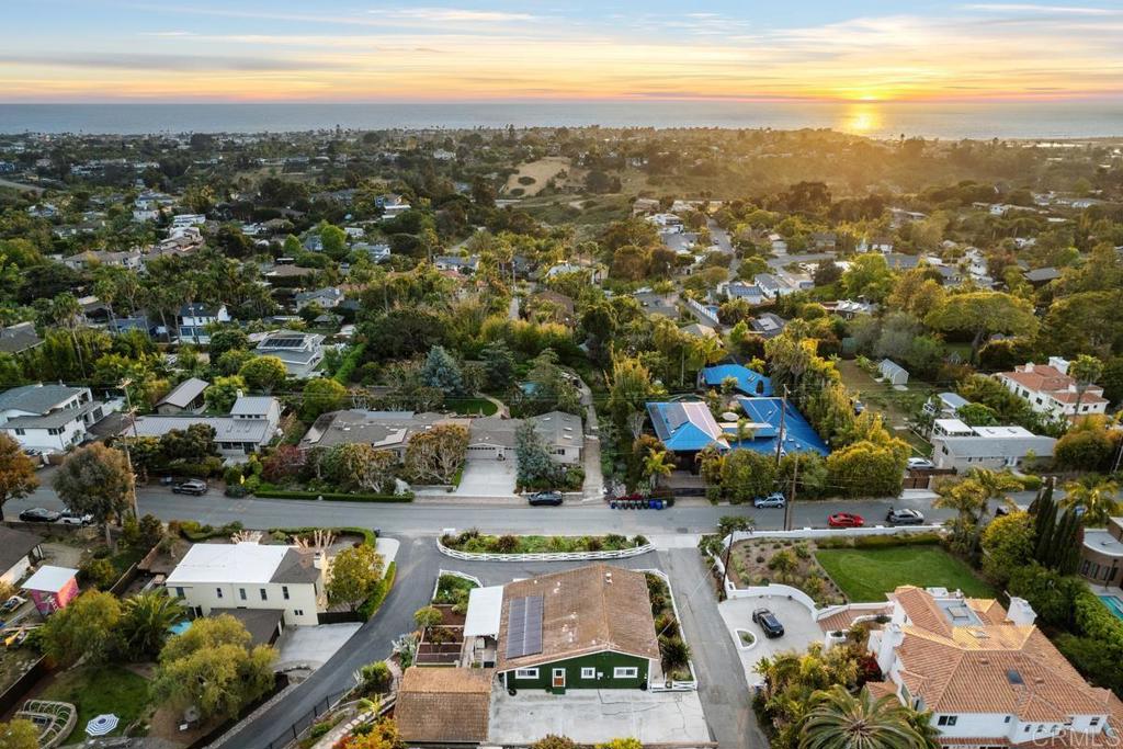 1551 Burgundy Road Encinitas, CA 92024 - Photo 29 of 31 an aerial view of multiple house