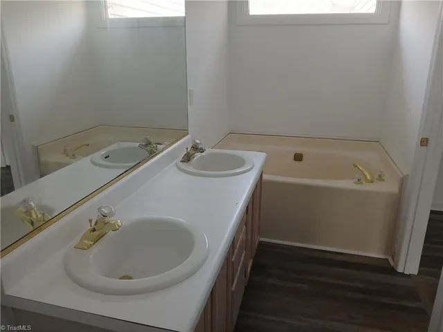 $230,000 | 4034 Sherry Court, Jamestown, NC 27282