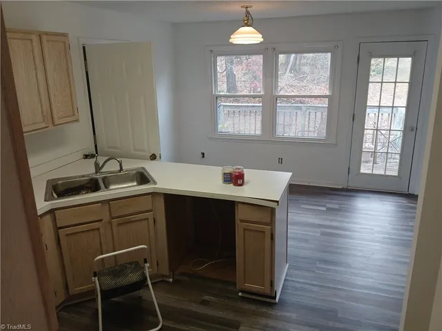 $230,000 | 4034 Sherry Court, Jamestown, NC 27282