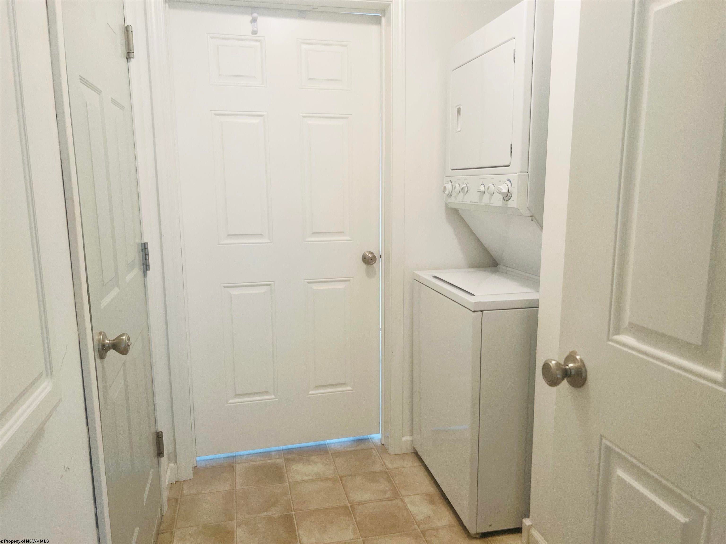 256 Spring Street Morgantown, WV 26505 - Photo 8 of 18 Gallery Image 8