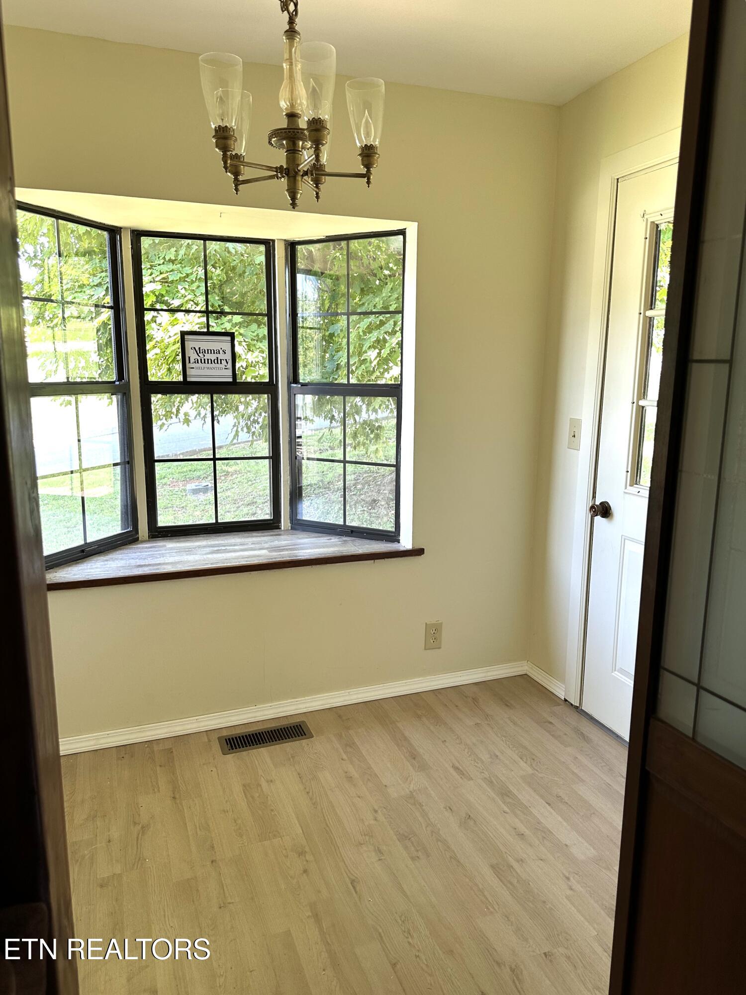 301 Mahala Road Sweetwater, TN 37874 - Photo 16 of 30 Mahala_Foyer