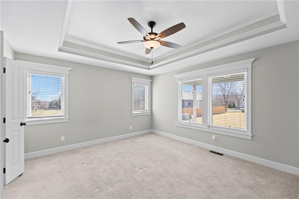 21025 West 225th Street Spring Hill, KS 66083 - Photo 12 of 51