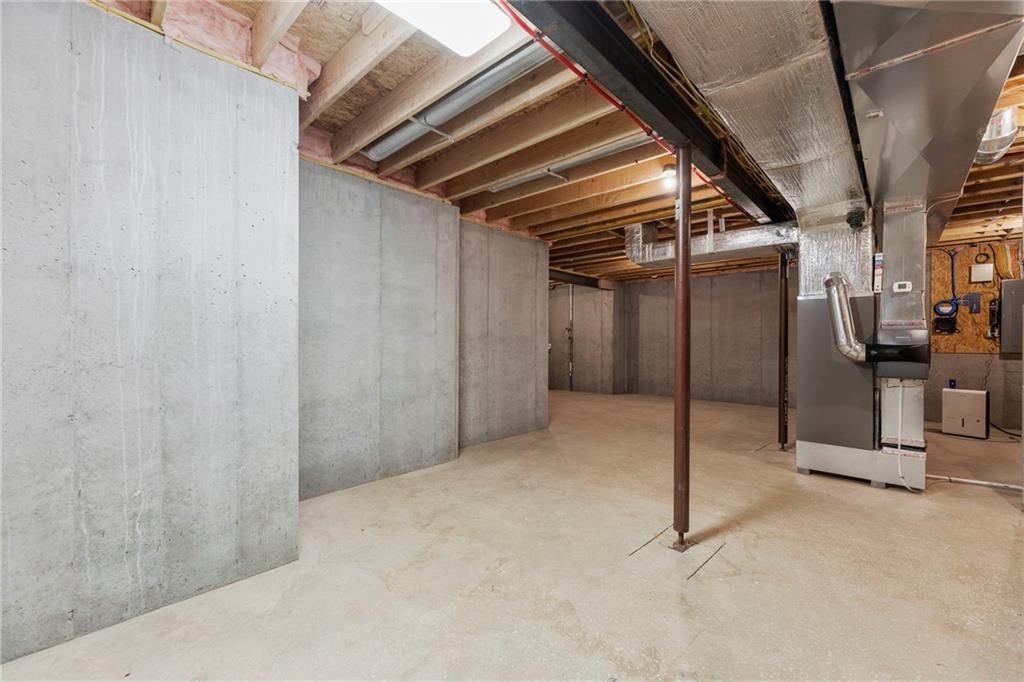 21025 West 225th Street Spring Hill, KS 66083 - Photo 36 of 51