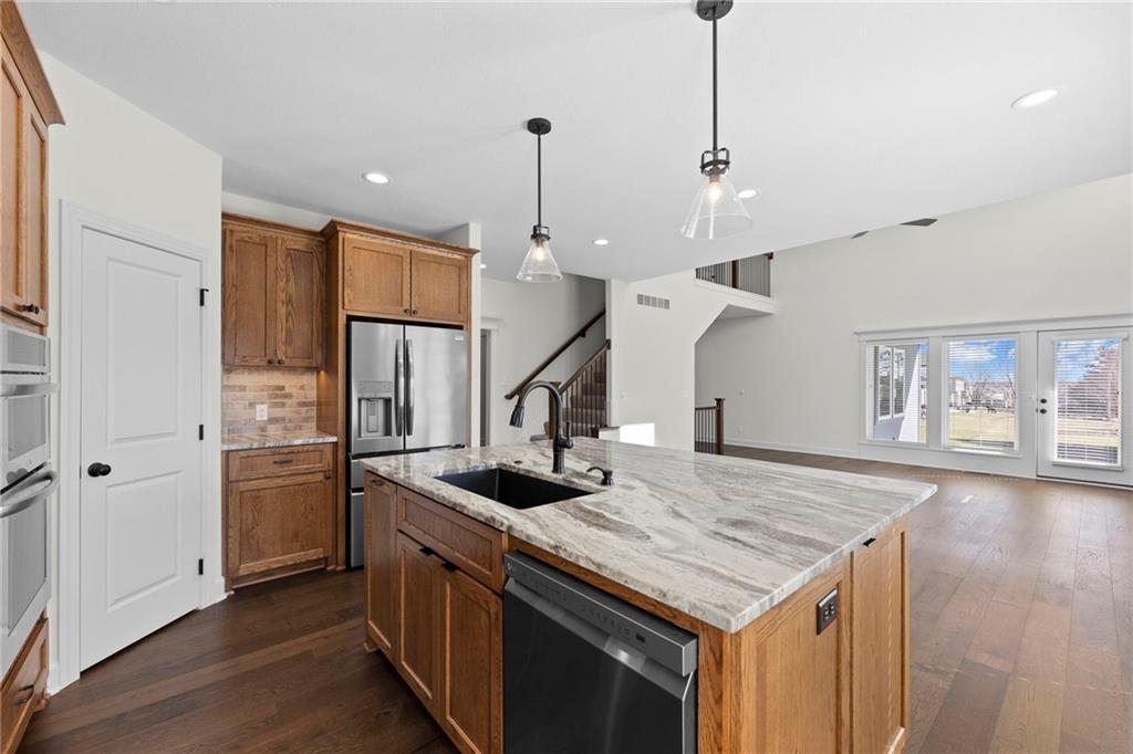 21025 West 225th Street Spring Hill, KS 66083 - Photo 8 of 51