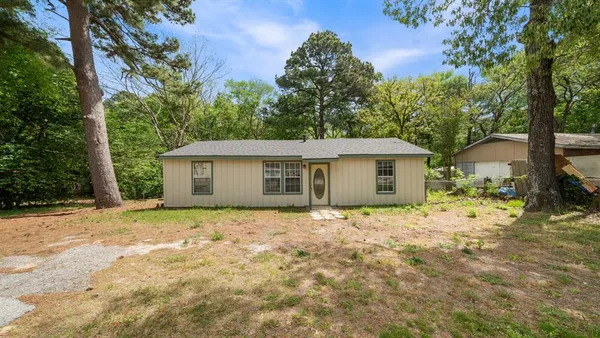 $115,000 | 901 West Cayuga Drive, Athens, TX 75751