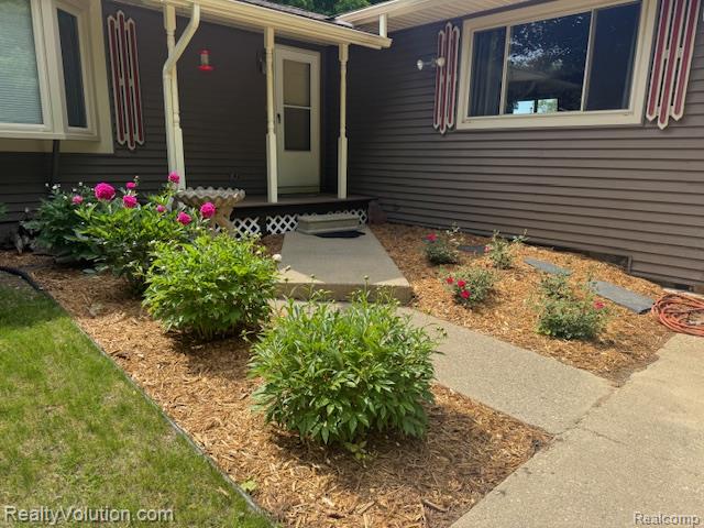 1702 Birch Road Attica, MI 48412 - Photo 5 of 38