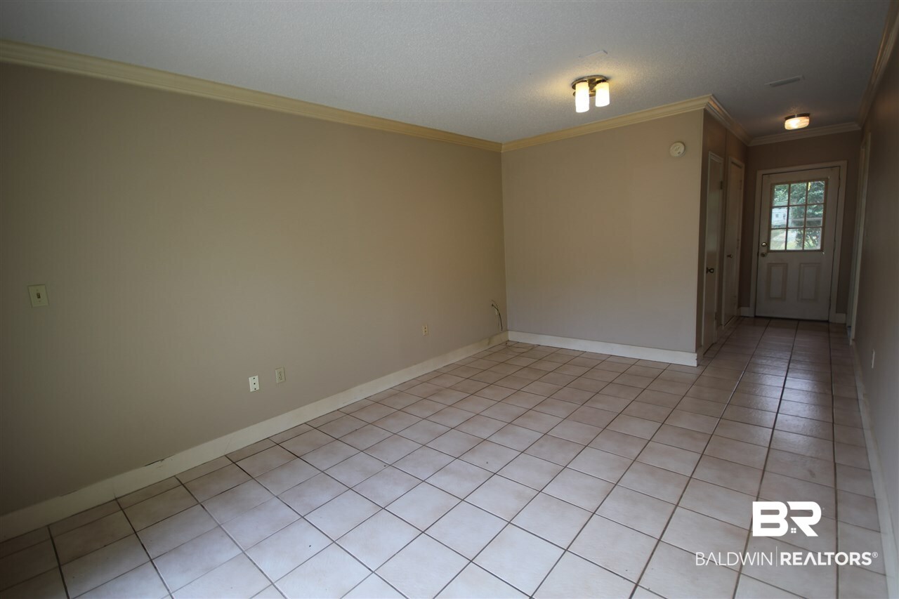 21895 4th Street Silverhill, AL 36576 - Photo 15 of 25