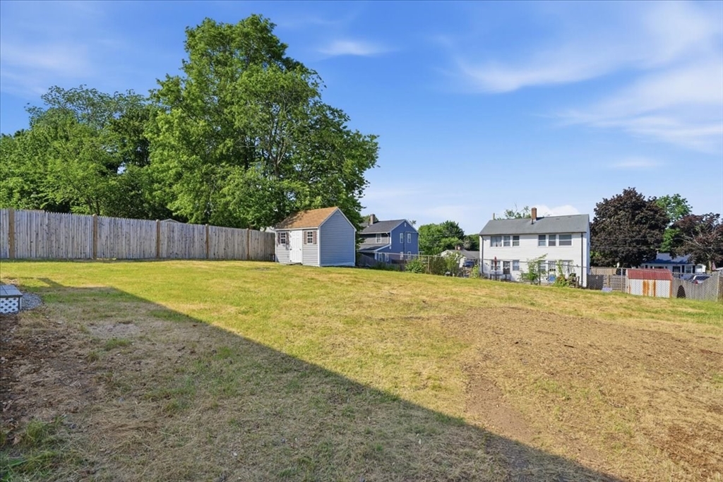 13-15 Bursley Road, Unit 13 Weymouth, MA 02191 - Photo 20 of 22