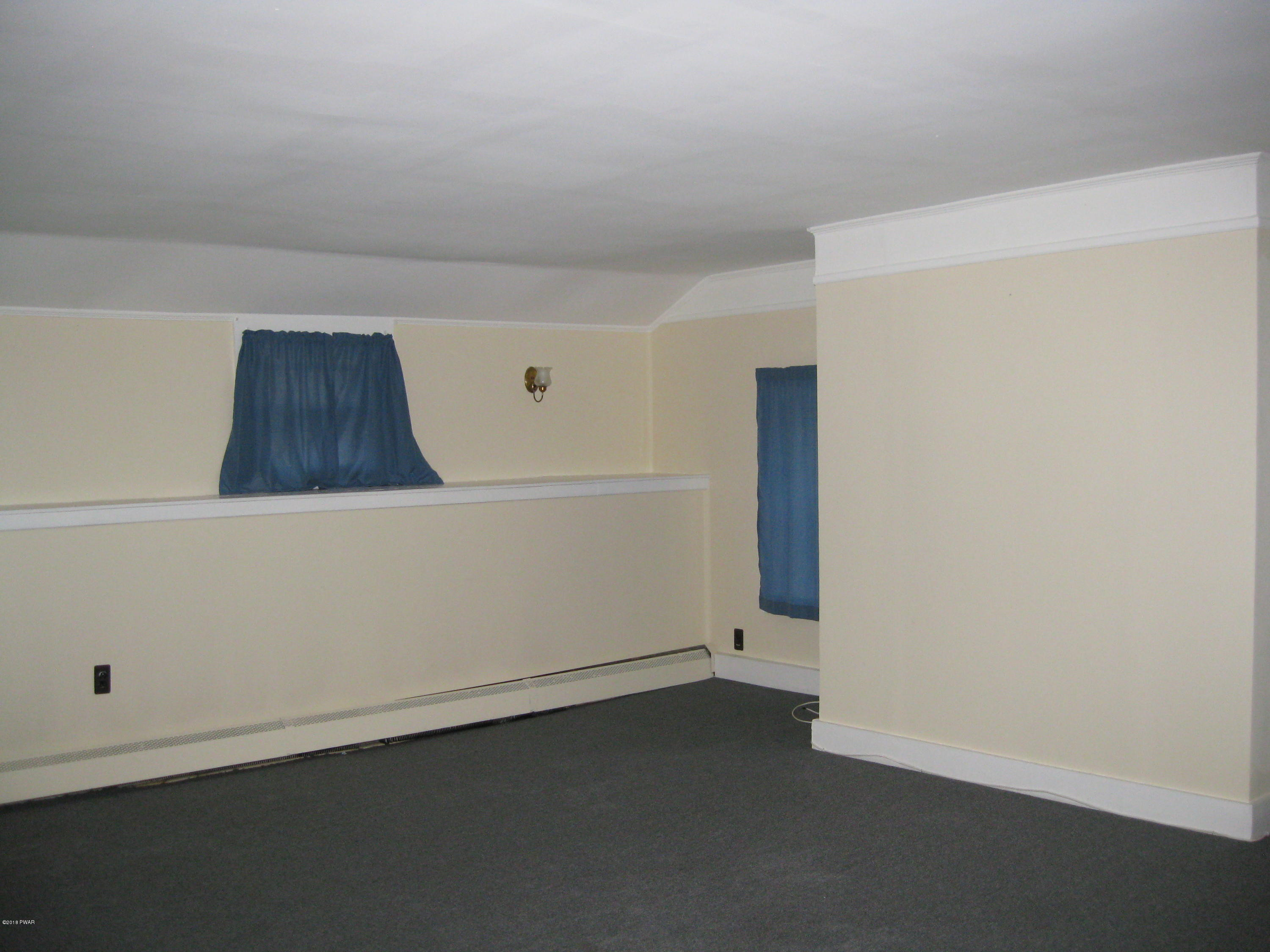 17 1st Street, Unit 2 Matamoras, PA 18336 - Photo 6 of 10