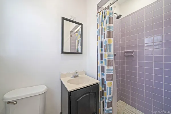 $849,888 | 676 Bohemia Parkway, Sayville, NY 11782