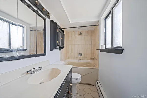 $849,888 | 676 Bohemia Parkway, Sayville, NY 11782