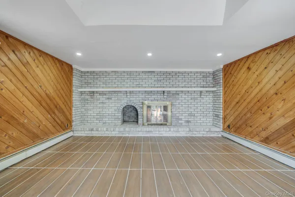 $849,888 | 676 Bohemia Parkway, Sayville, NY 11782