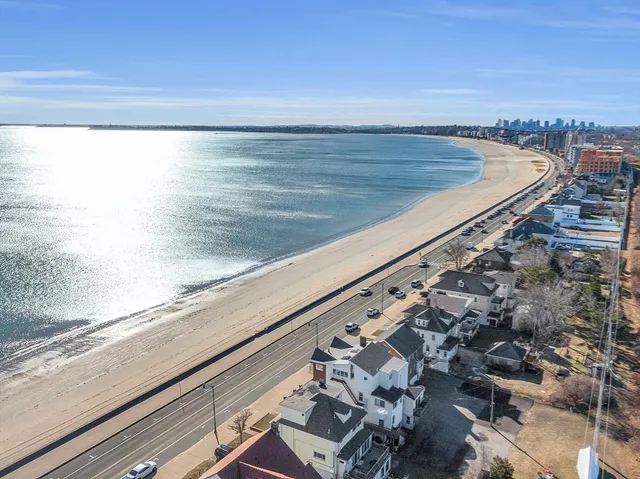 $2,000 | 658 Revere Beach Boulevard, Unit 3, Revere, MA 02151
