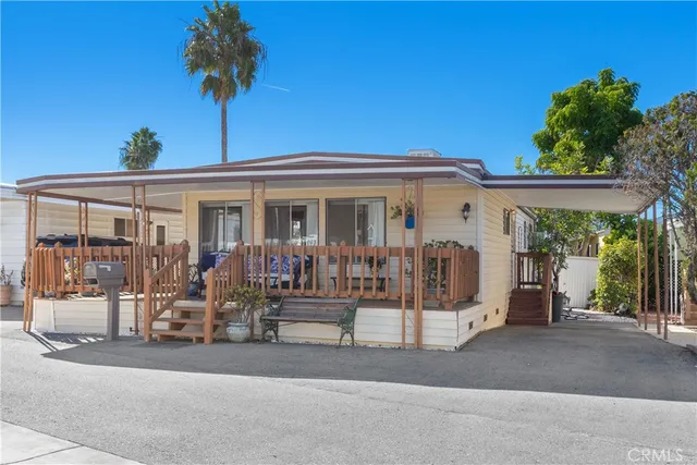 $149,900 | 309 North Jade Cove Drive, Unit 57, Long Beach, CA 90803