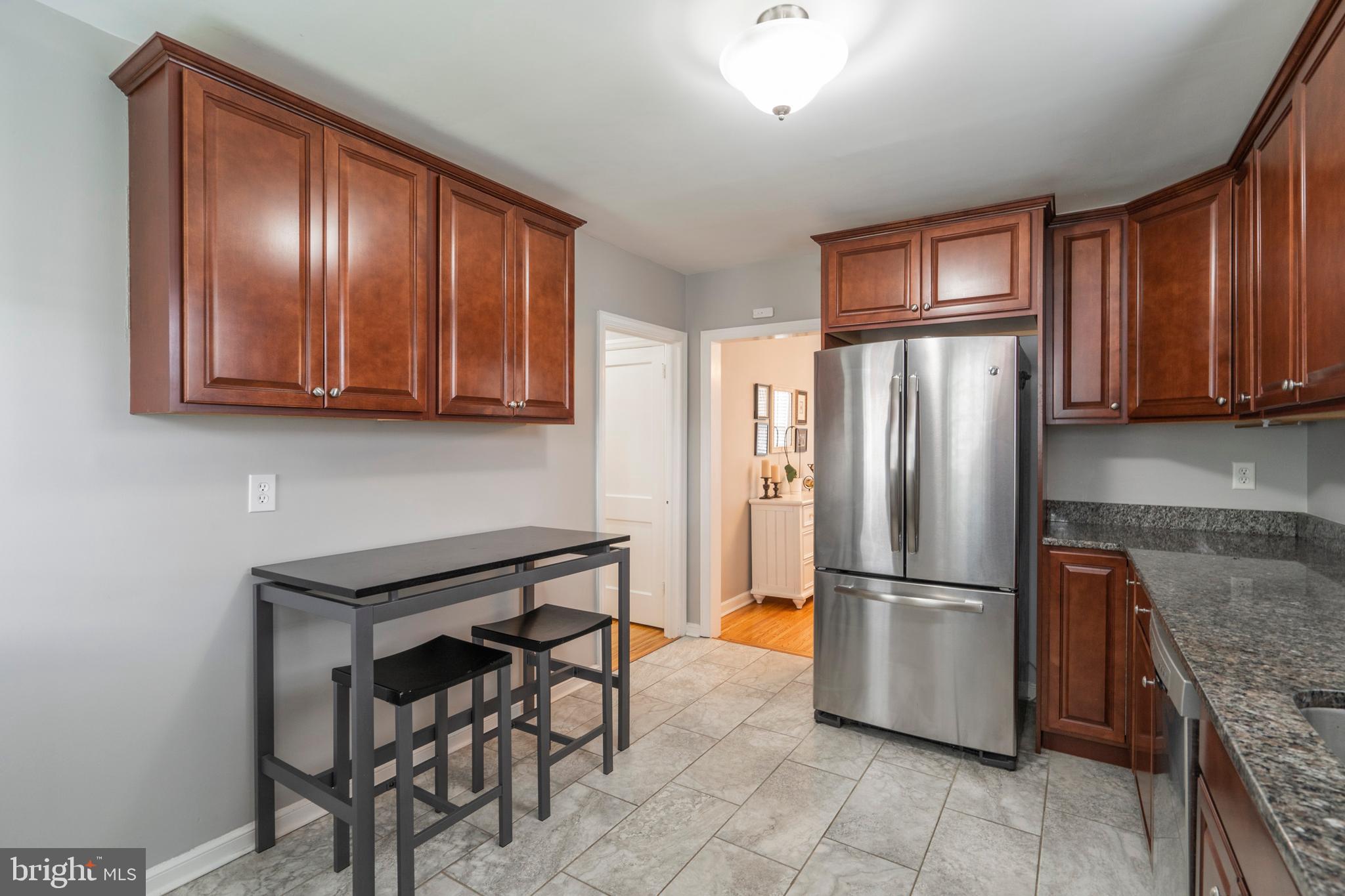 129 Glendale Road Havertown, PA 19083 - Photo 14 of 52 Kitchen