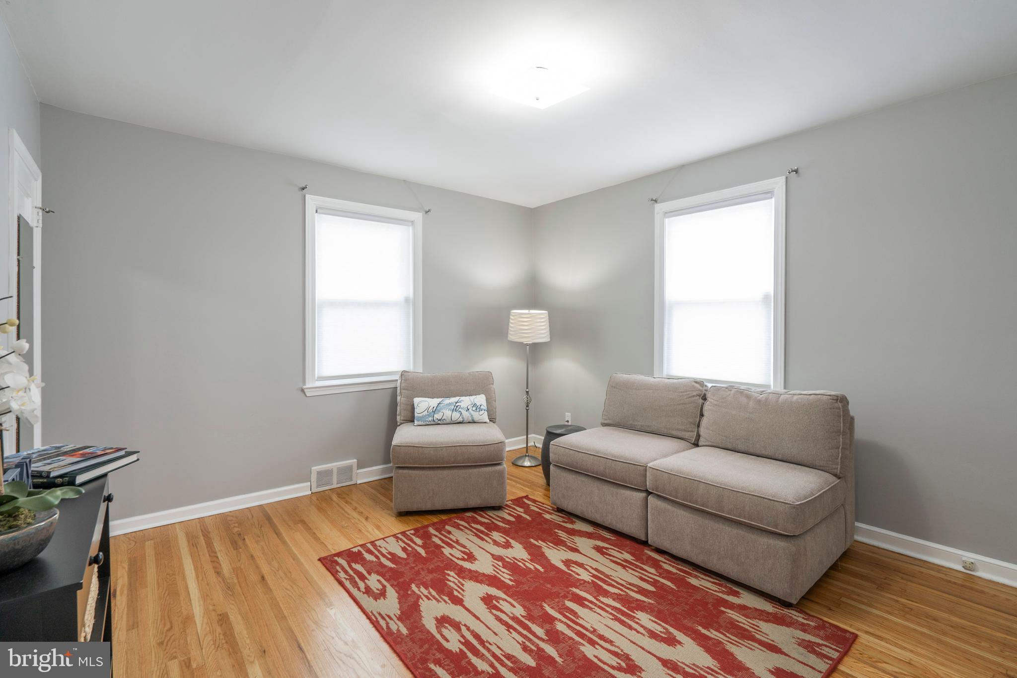129 Glendale Road Havertown, PA 19083 - Photo 16 of 52 First Floor Bedroom